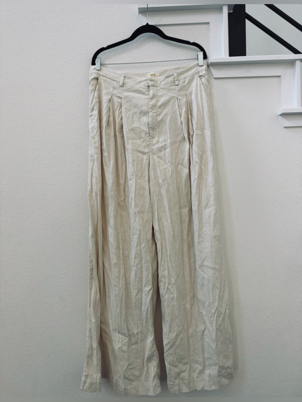 Anthropologie Avery Pleated Wide-Leg Trousers by Maeve 16/Tall - Picture 2 of 2